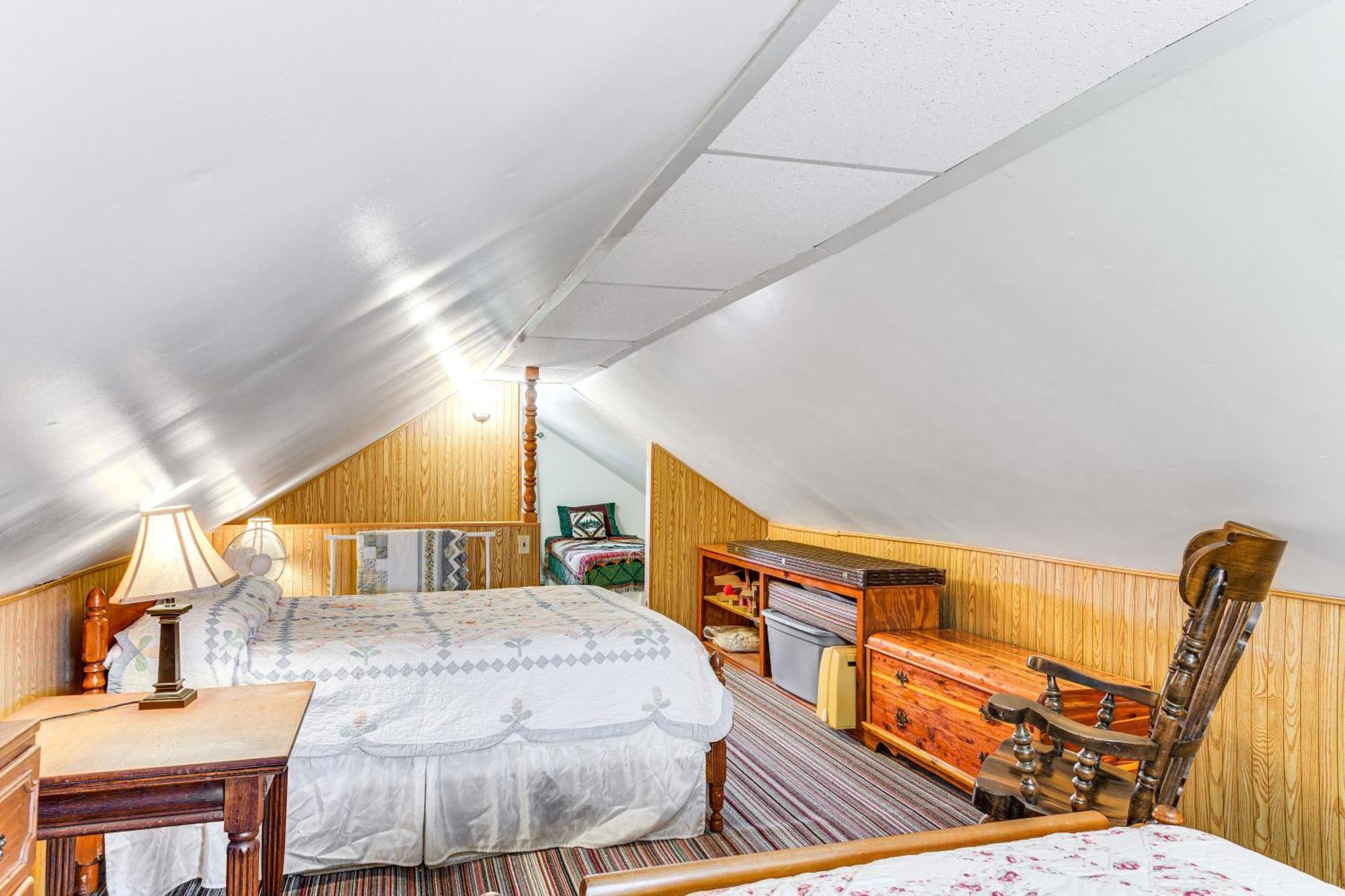 Waterfront Wolcott Vacation Rental With Deck And Views Екстериор снимка